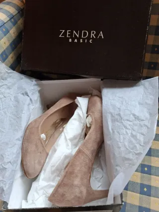 Zendra Zapato Salón Piel Beige