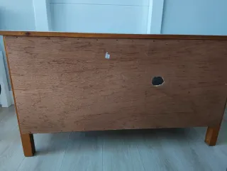 Mueble TV madera y mimbre