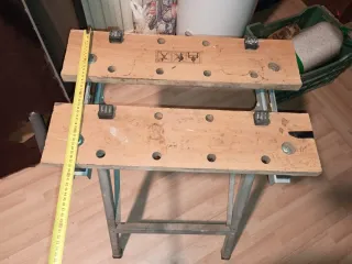 Mesa de trabajo plegable