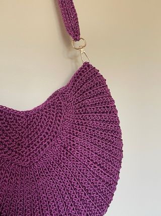 Bolso crochet morado hecho a mano