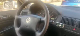 Volkswagen Golf 2004