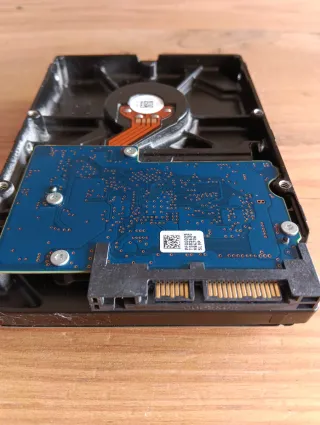 Disco Duro Toshiba 1TB SATA