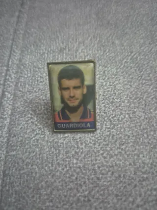 Cromos y pin Josep Guardiola F.C. Barcelona