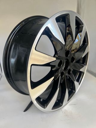 Juego Llantas 18 pulgada 5x114 original honda