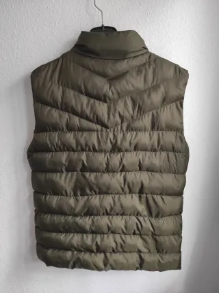 Chaleco acolchado verde Talla M