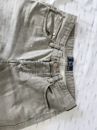 Pantalones vaqueros rectos grises mujer