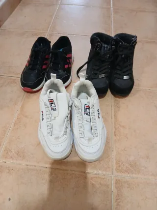 Lote Zapatillas Adidas y Fila y kangaroos