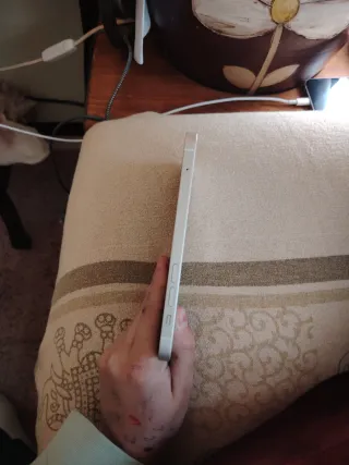 iPhone 12 blanco en perfecto estado