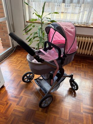 Carrito de muñecas rosa y gris