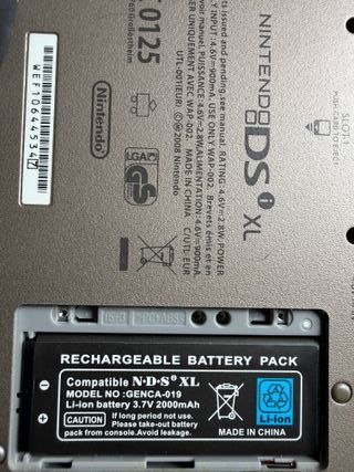 Nintendo DSi XL Marrone Cioccolato