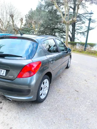 Peugeot 207 2007