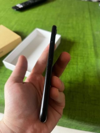 iPhone SE 128GB Nero