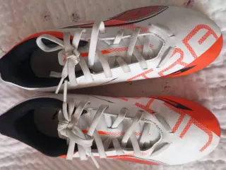 Botas de fútbol Puma