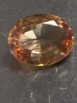 ZAFIRO PADPARASCHA OVAL 7.15Ct SRI-LANKA