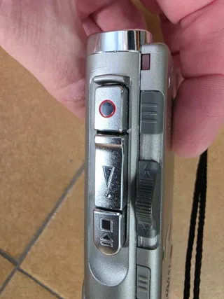 Grabadora Sony Microcassette-Corder M-630V