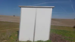 Caseta prefabricada sándwich