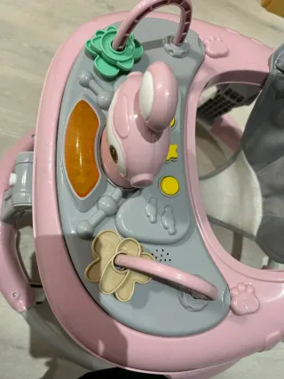 Taca taca andador bebé rosa