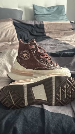 Converse plataforma morado/blanco