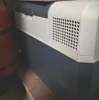 Nevera portátil 12V/24V/220V