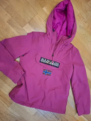 Chaqueta Napapijri rosa talla L
