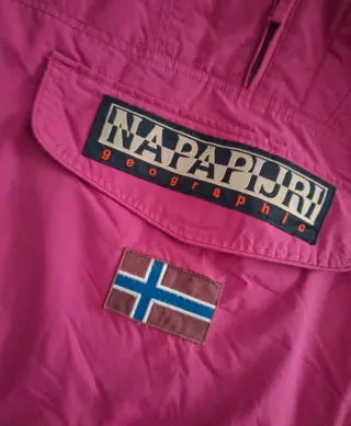 Chaqueta Napapijri rosa talla L