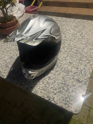 Casco Motocross Talla M (57/58cm) 1500±50gr