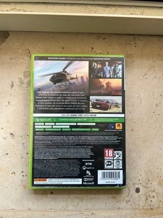 GTA V Xbox 360 con manual