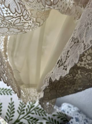 Vestido encaje beige Pedro del Hierro