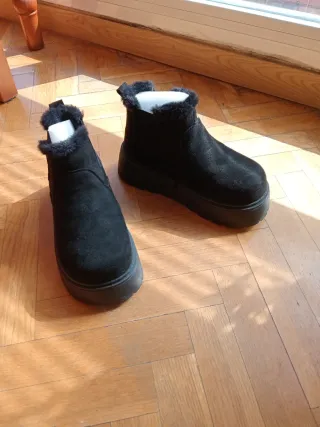 Botas tipo Ugg Plataforma 39