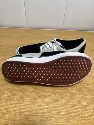 Zapatillas Vans talla 45