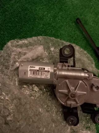 Motor y brazo limpiaparabrisas VW original