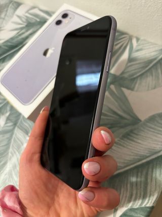 Apple iPhone 11 Viola
