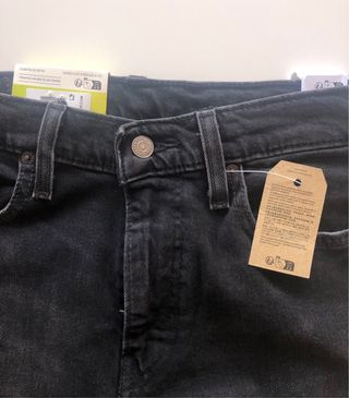 Pantalón LEVI”S 502 Taper- W30