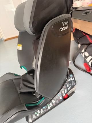 Britax Romer Advansafix M i-Size