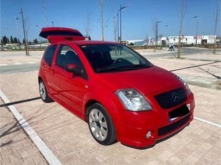 Ford Mondeo 2007 y citroen c2 vtr