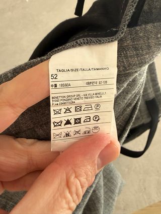 Pantalones Benetton cuadros grises talla 52