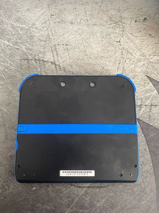 Nintendo 2DS Nera e Blu
