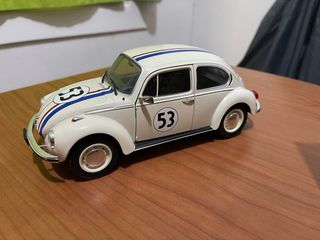 Coche Herbie 53 escala 1/18 marca Solido,sin caja