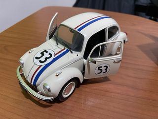 Coche Herbie 53 escala 1/18 marca Solido,sin caja