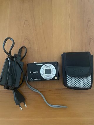 Fotocamera Digitale Panasonic Lumix 8x Zoom