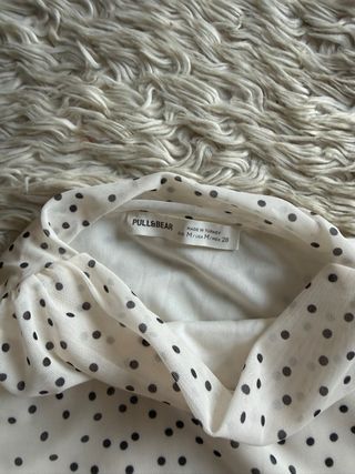 Blusa sin mangas de lunares