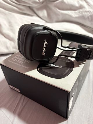 Auriculares Marshall Major IV Negros