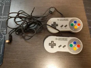 Super Nintendo Classic Mini + 2 Mandos