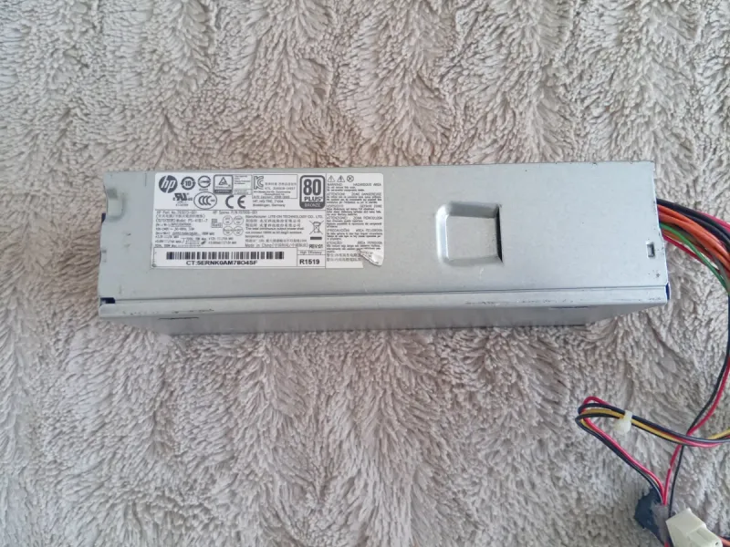 Fuente de Alimentación HP 80 PLUS Bronze