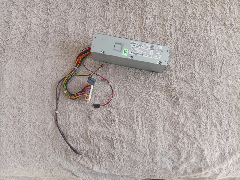 Fuente de Alimentación HP 80 PLUS Bronze afbeelding 2