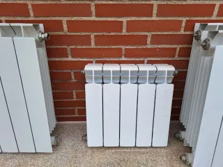 Radiadores de aluminio blancos