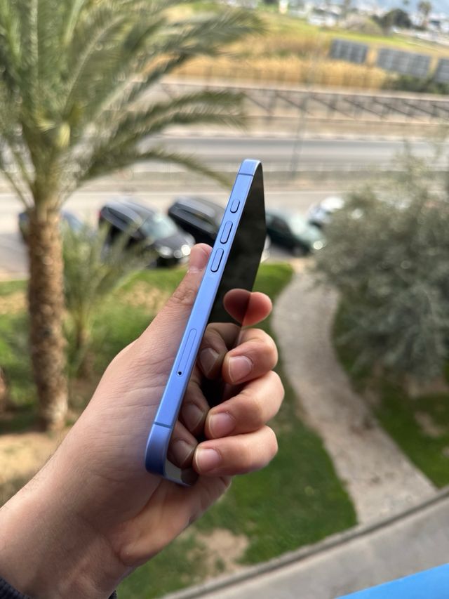 iPhone 16 - 91% Batteria