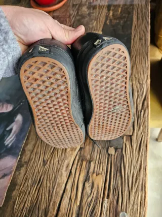 Zapatillas Vans Cuero Negro Unisex