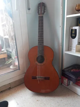 Guitarra Clásica Marrón