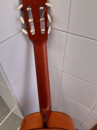Guitarra Clásica Marrón